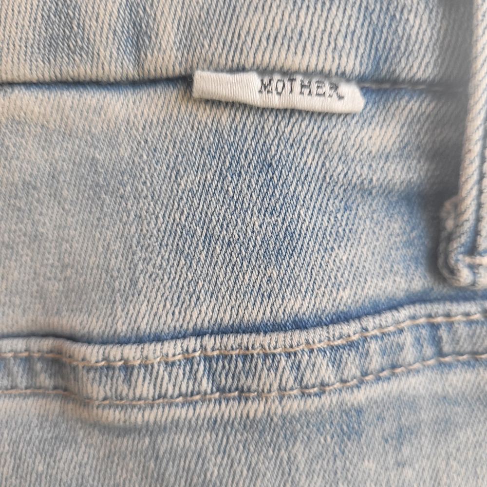 Mother Pixie Ankle Fray Button Fly Jeans. Action Shot. Size 25. New Without Tags - Picture 4 of 9